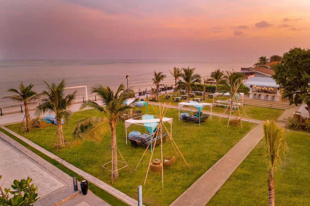 Avani+ Hua Hin Resort 5*