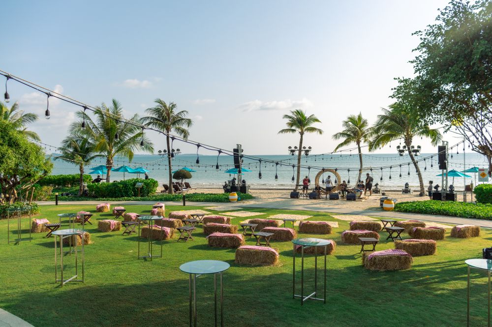Le Meridien Khao Lak Beach 5*