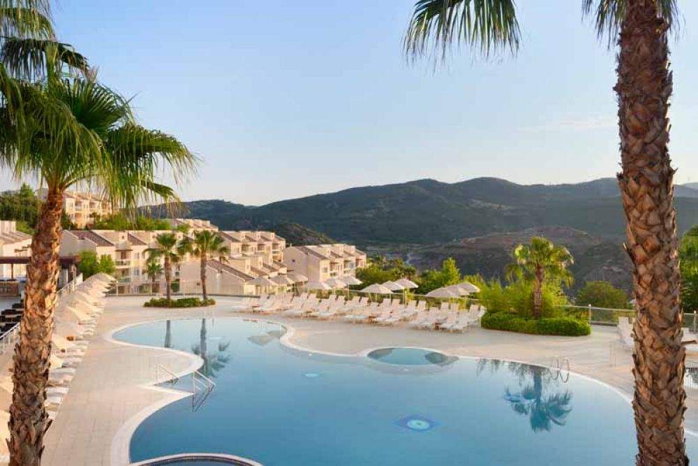 Wyndham Residences Kusadasi Golf 5*