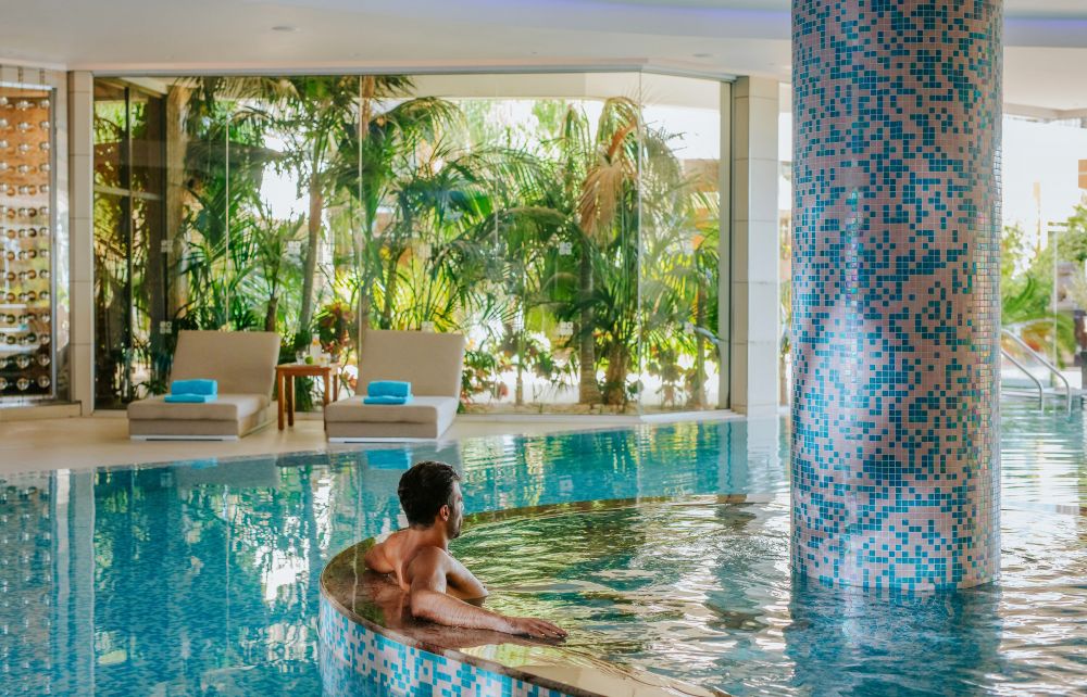 Four Seasons Cyprus Hotel 5*