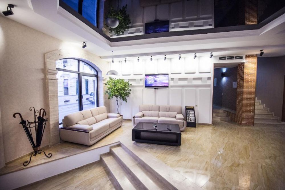 Tbilisi Inn 4*