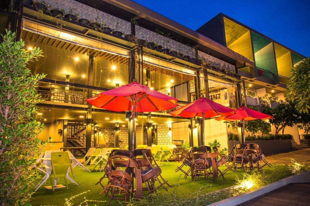 Lantana Hotel & Resort 4*