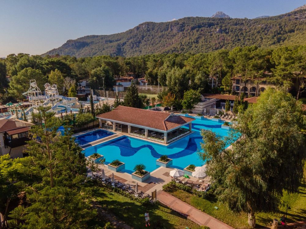 Champion Holiday Village 5*