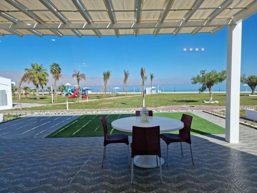 Holiday Beach Resort 4*