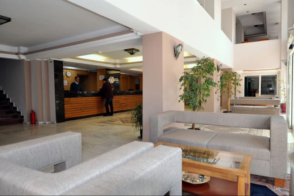 Surtel Hotel 3*