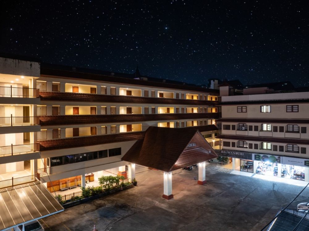 Baumanburi Hotel 3*