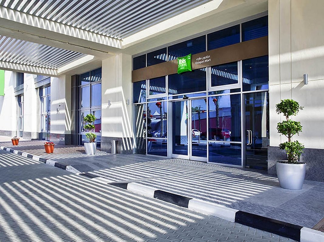 Ibis Styles Dragon Mart 3*