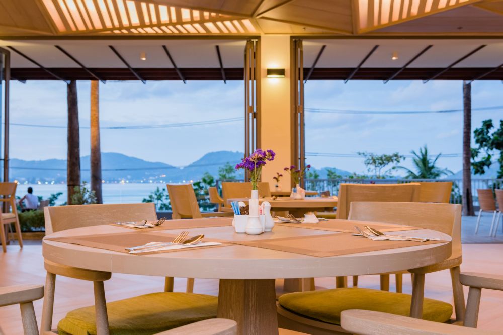 Oceanfront Beach Resort & SPA 5*