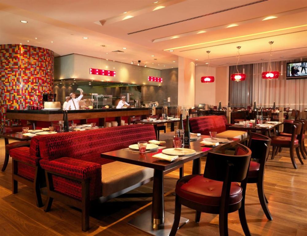 Radisson Blu Hotel Barsha Heights (Ex. Media Rotana) 5*