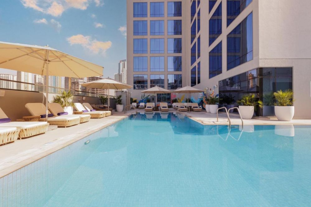 Holiday Inn Dubai Village Circle (ex. Avalon Hotel) 3*