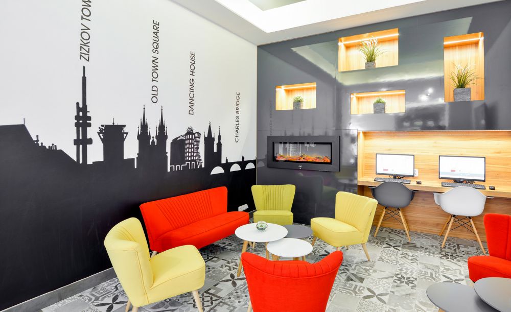 Garden Court 4*
