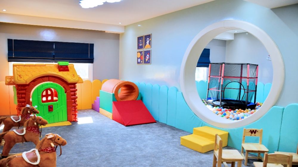 Ramada By Wyndham Beach Hotel Ajman 4*