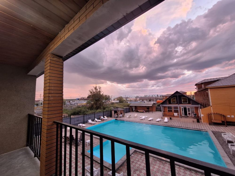 Parus Resort Hotel 