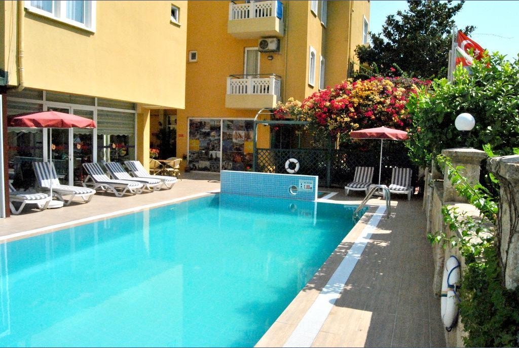 Benna Hotel 2*
