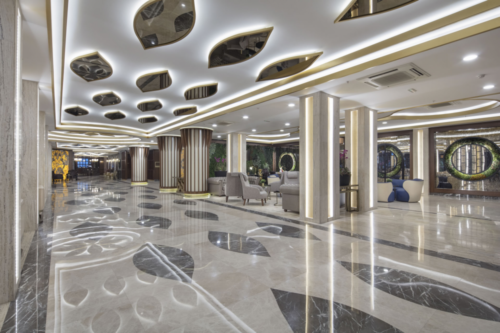 Saphir Hotel 5*