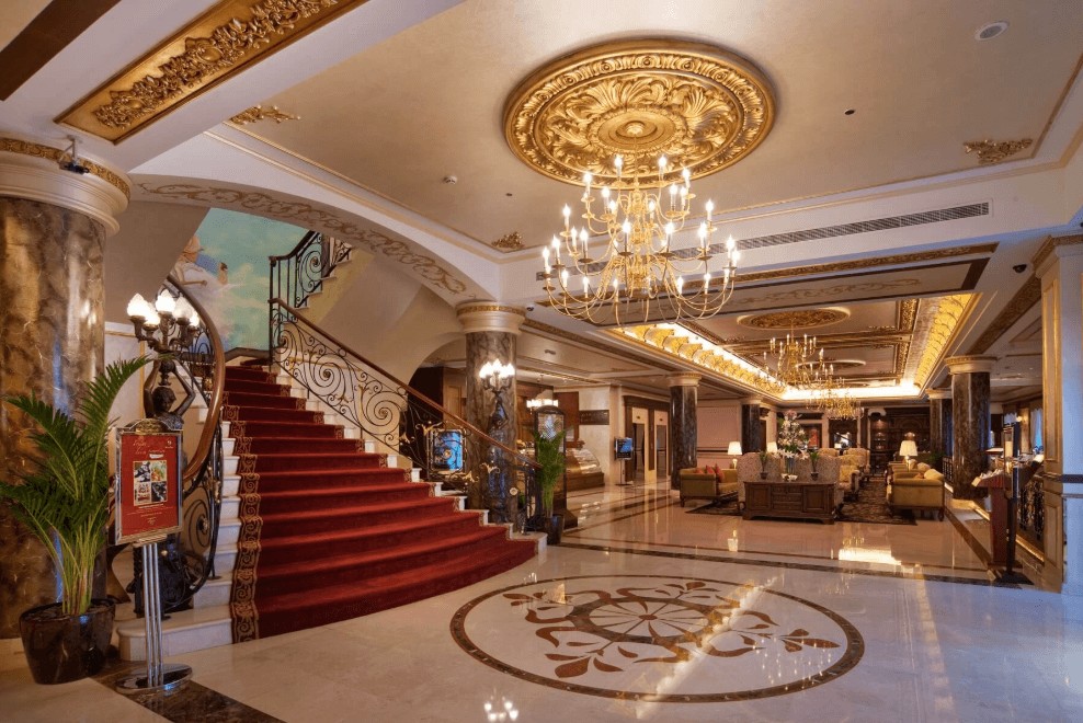 Royal Ascot Hotel 4*