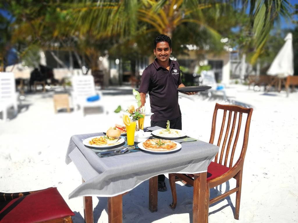 The Crown Beach Hotel 