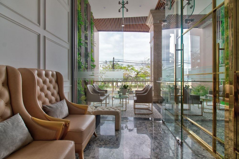 La Vague Hotel 3*