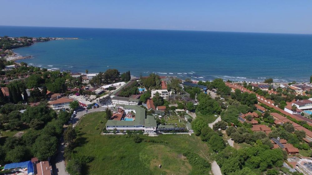 Elis Beach Hotel 3*