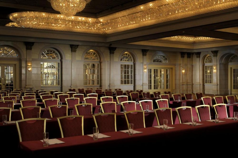 The Bristol Hotel By Royal Orchid Hotel Management 4*