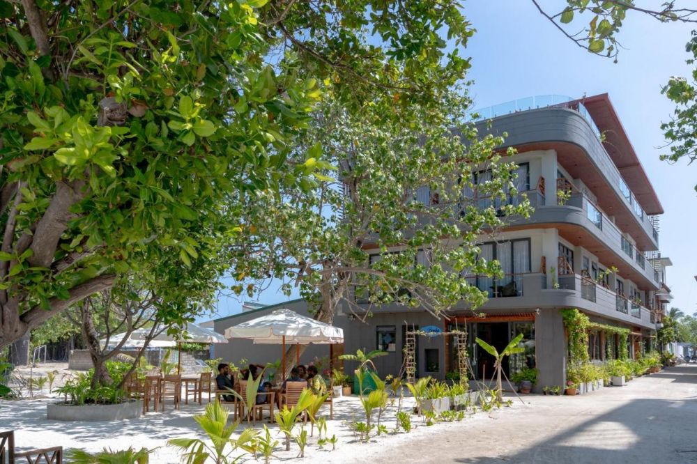 Ayala Ocean View 2*