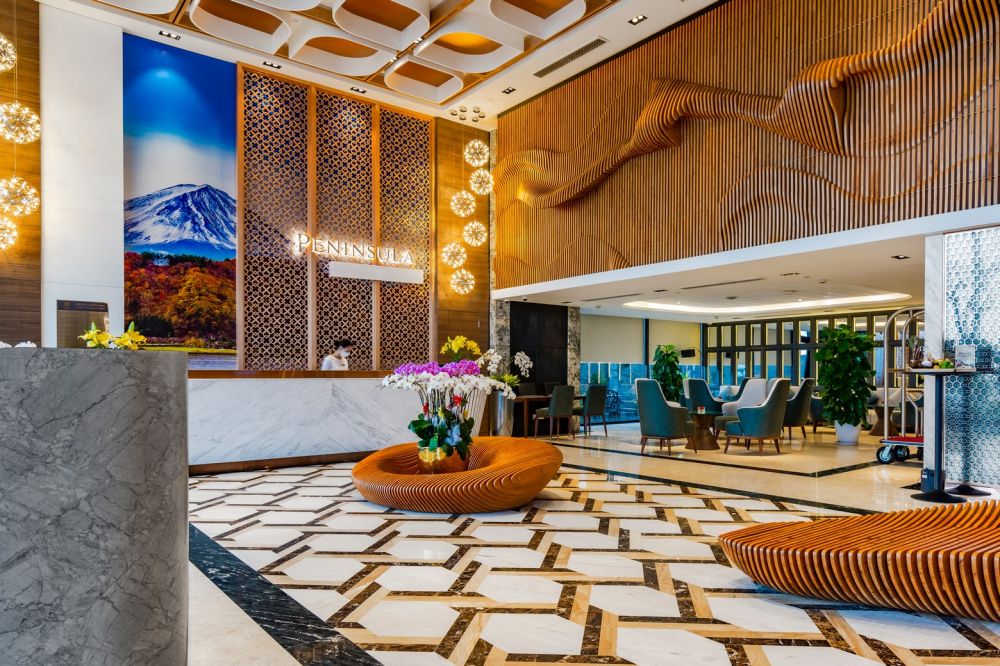 Peninsula Hotel Da Nang 5*