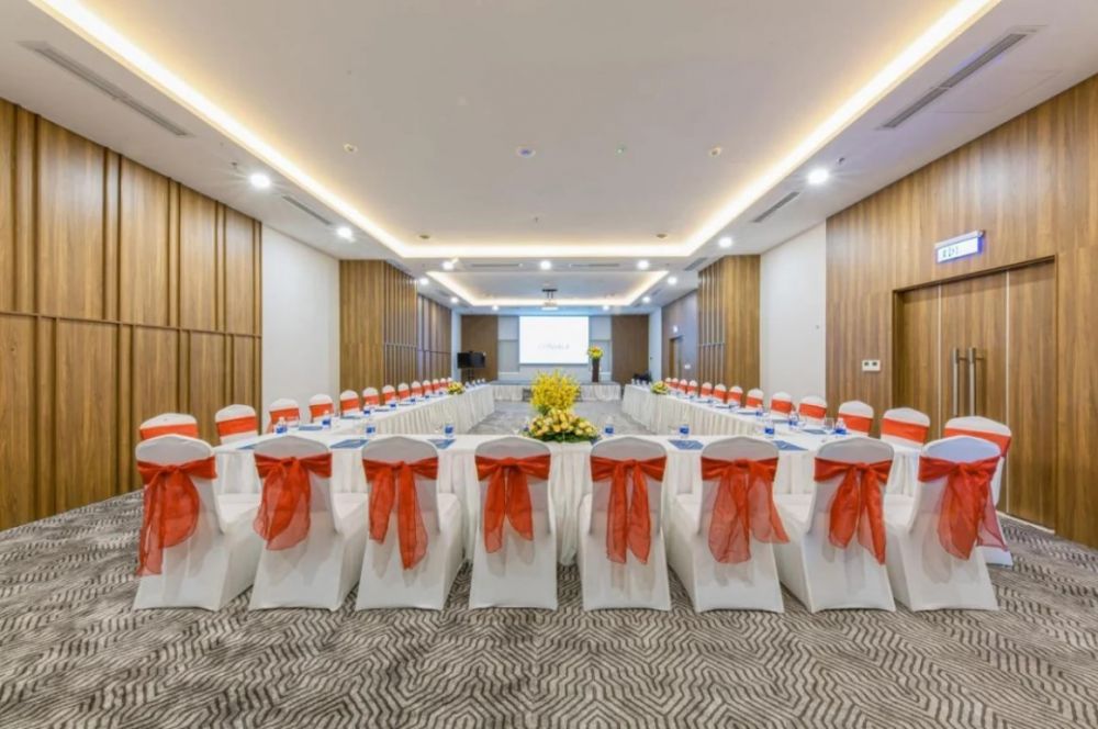 Gonsala Hotel Nha Trang 4*