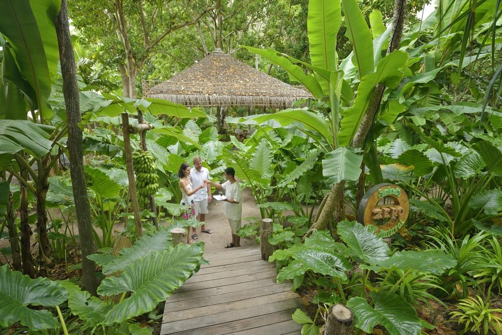 Villa Park Sun Island 5*