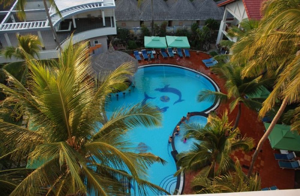 Canary Beach Resort 3*