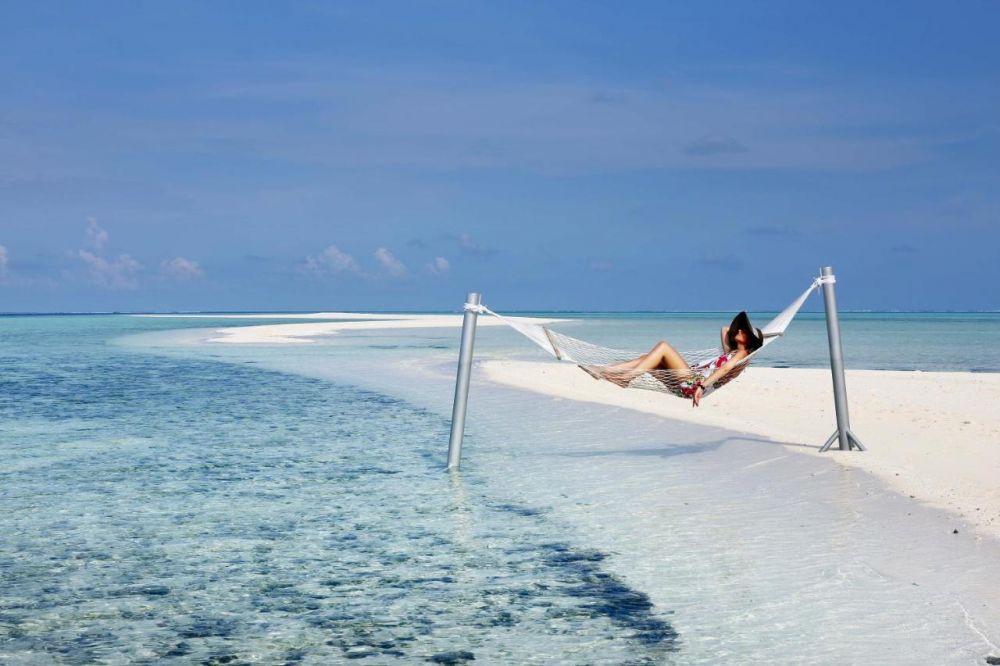 Gangehi Island Resort 5*