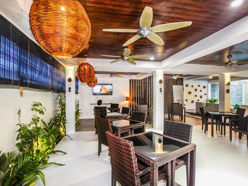 Kue Hotels (ex. Aquzz Maafushi) 