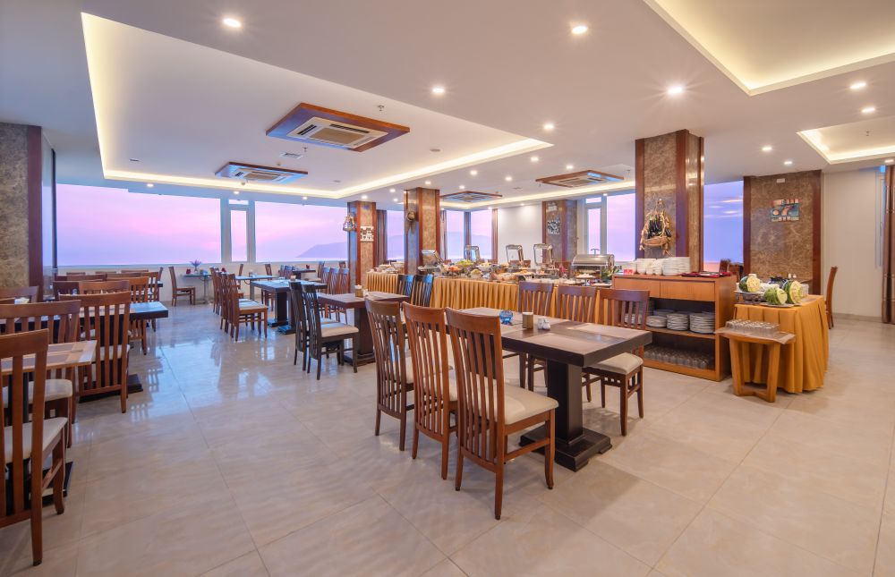 Soria Majestic Beachfront Hotel (еx. Majestic Star Hotel) 4*