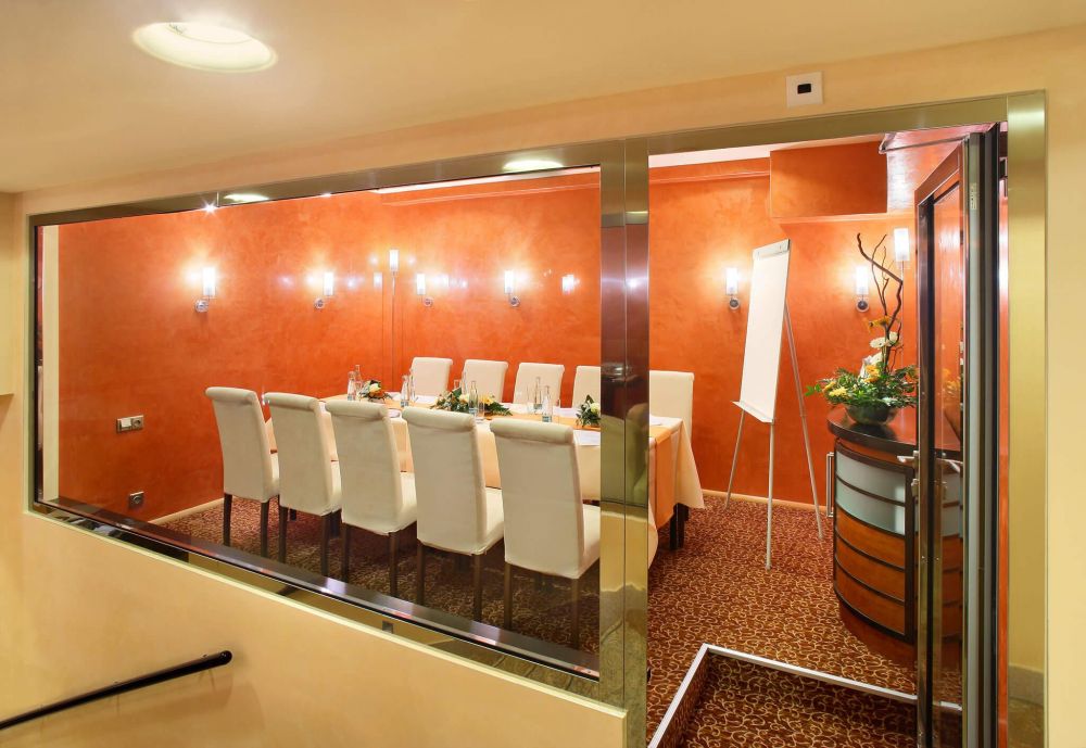 Adria Hotel Prague 4*