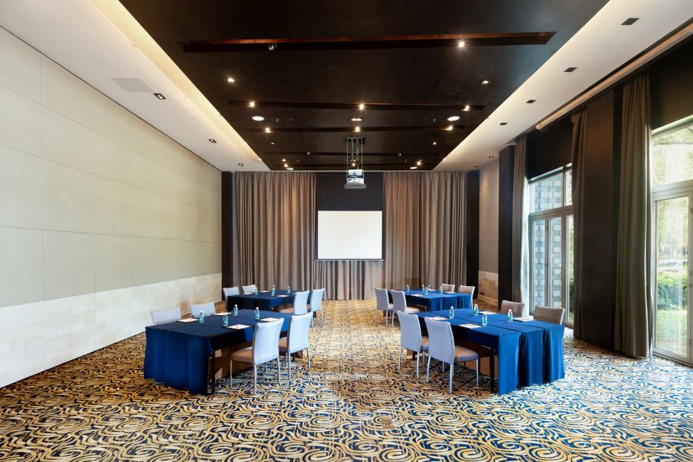 Le Meridien Shimei Bay Beach Resort & Spa 5*