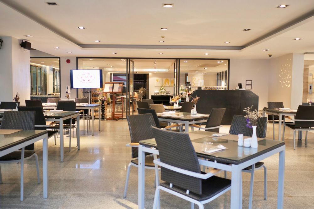 Charm Resort Phuket 4*