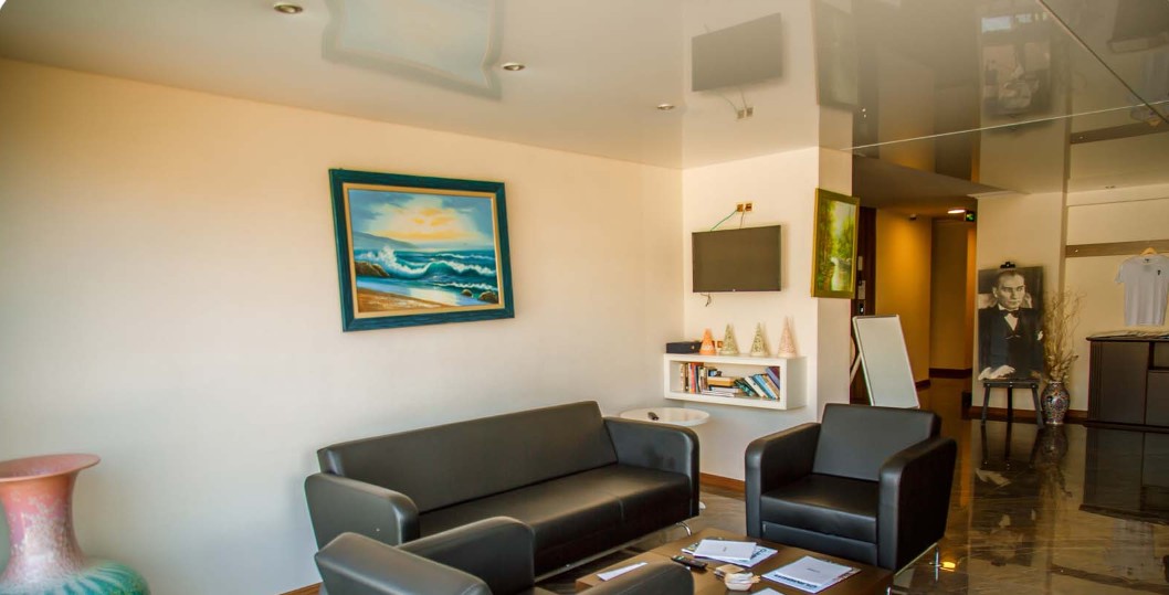 Emily Rose Hotel 3*