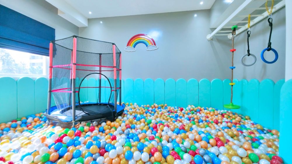 Ramada By Wyndham Beach Hotel Ajman 4*