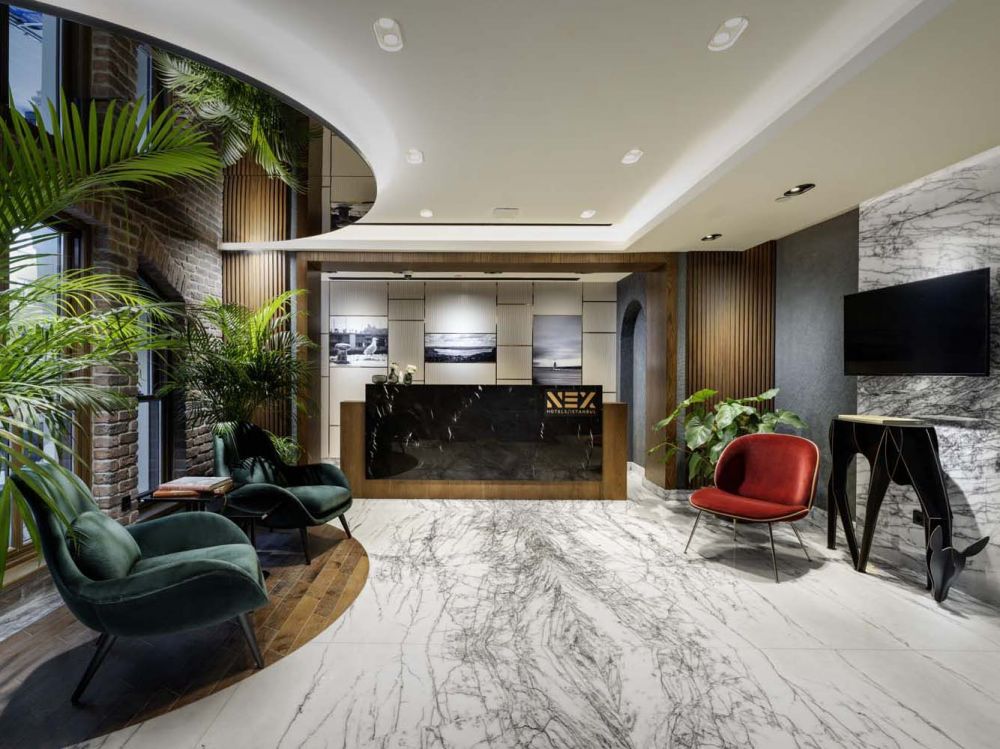 Nex Hotel 4*