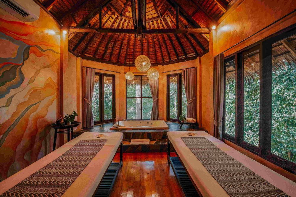 Saii Phi Phi Island Village (ex. Phi Phi Island Village Beach Resort) 5*