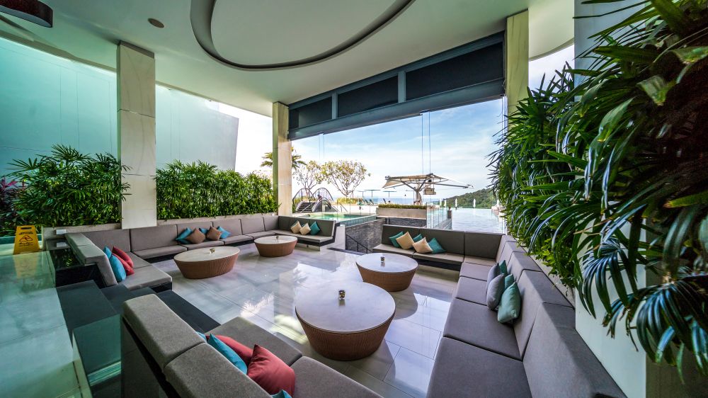 Crest Resort & Pool Villas 5*