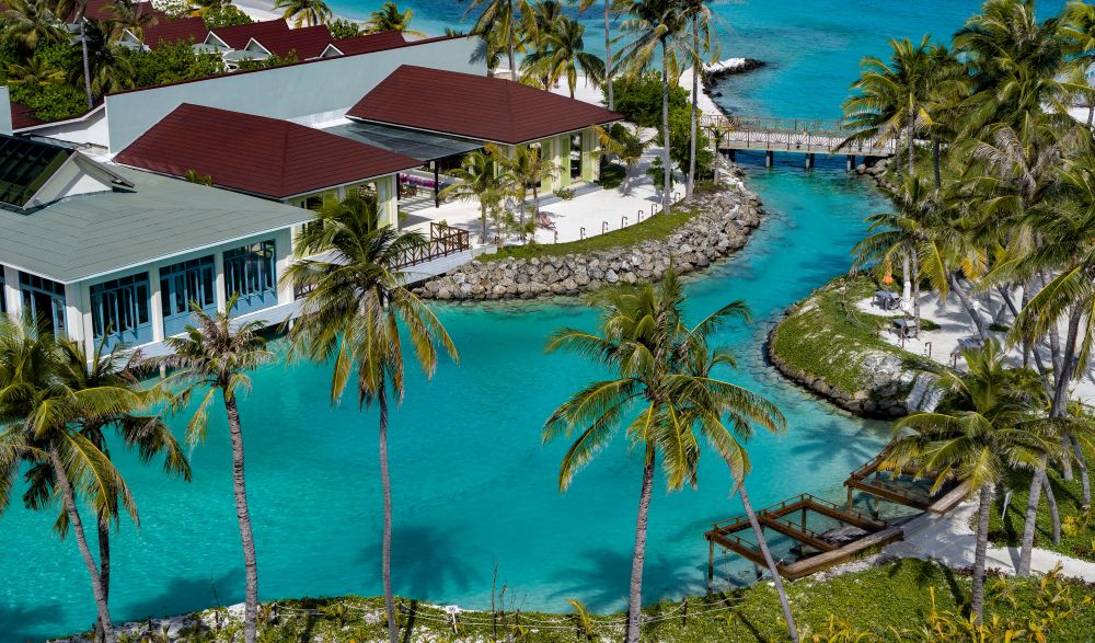 OBLU Xpereince Ailafushi 4*