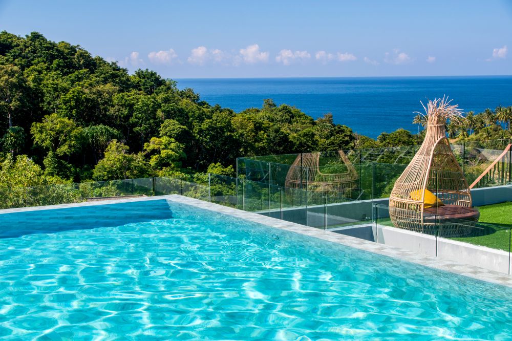 Crest Resort & Pool Villas 5*