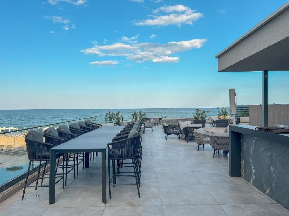Grifid Hotel Noa 5*