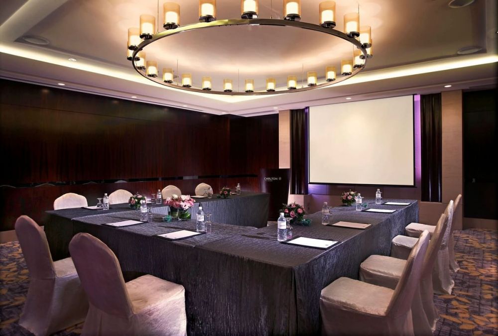 Carlton Hotel Singapore 4*