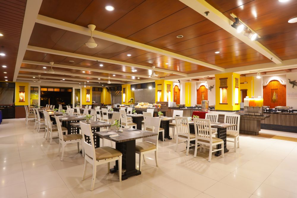 Woraburi Phuket Resort & Spa 3*