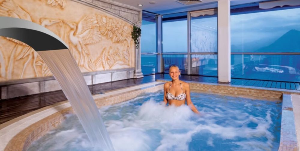 Crowne Plaza Antalya Hotel 5*