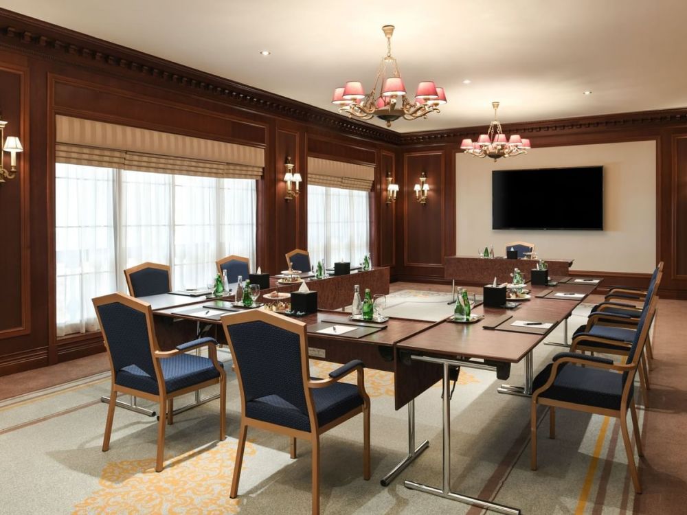 Al Aziziyah Boutique Hotel By The Torch 5*