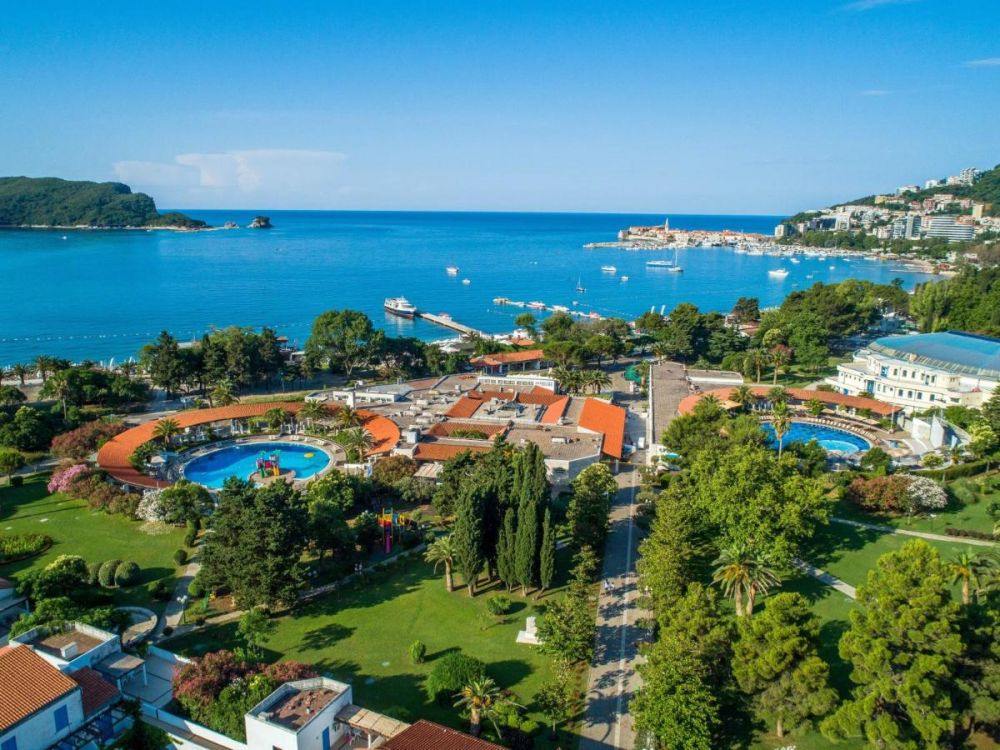 Slovenska Plaza 4 4*