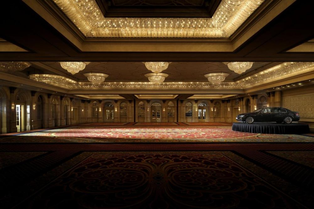 The Bristol Hotel By Royal Orchid Hotel Management 4*