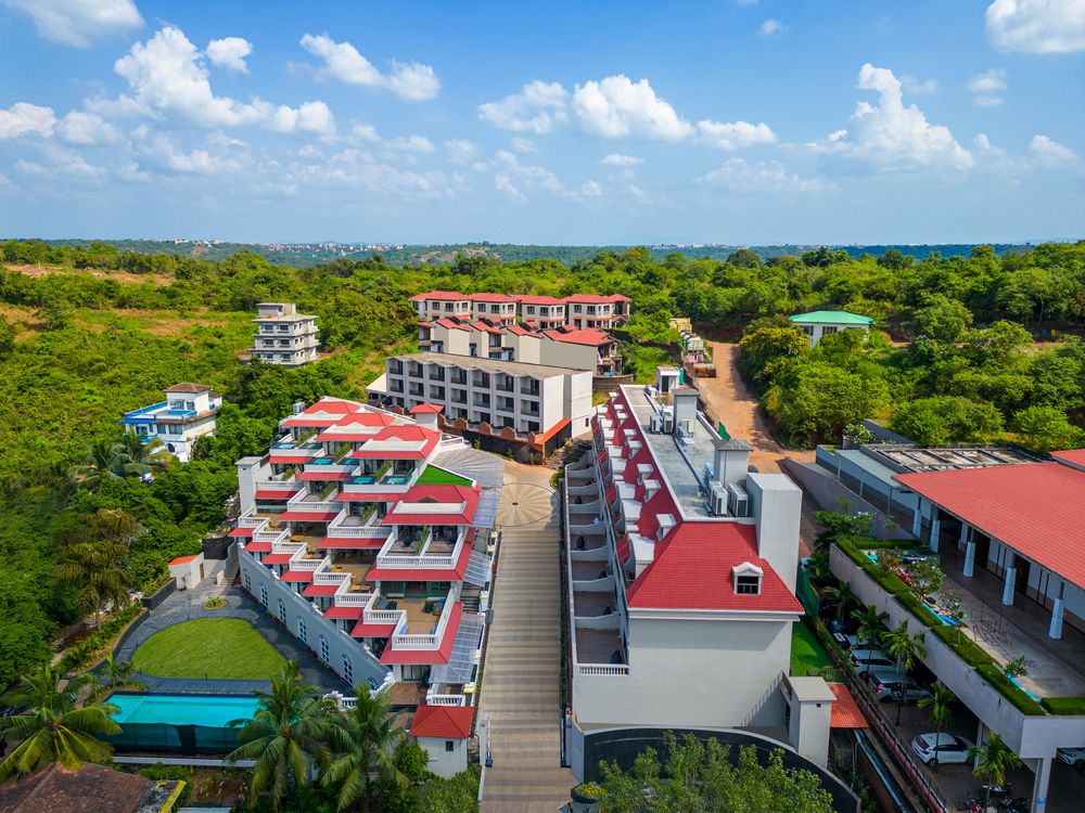 Grand Mercure Candolim Goa (ex.Antarim Resort) 5*